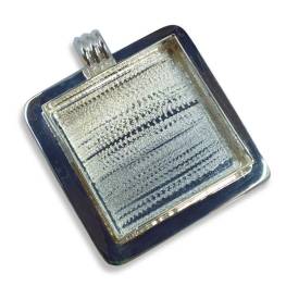 Large Lipped Square Pendant Bezel
